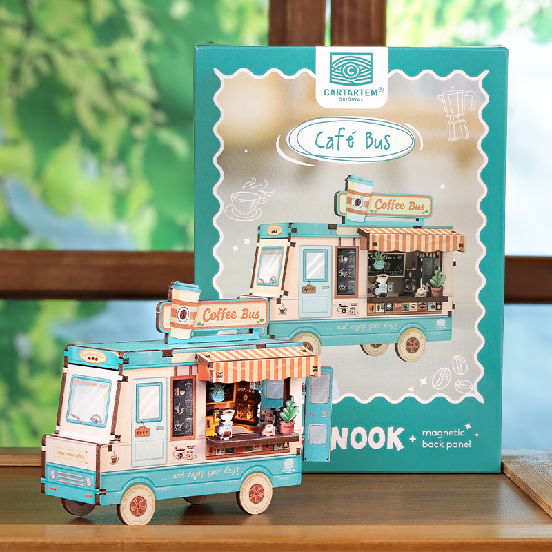 Café Bus | Mini Book Nook