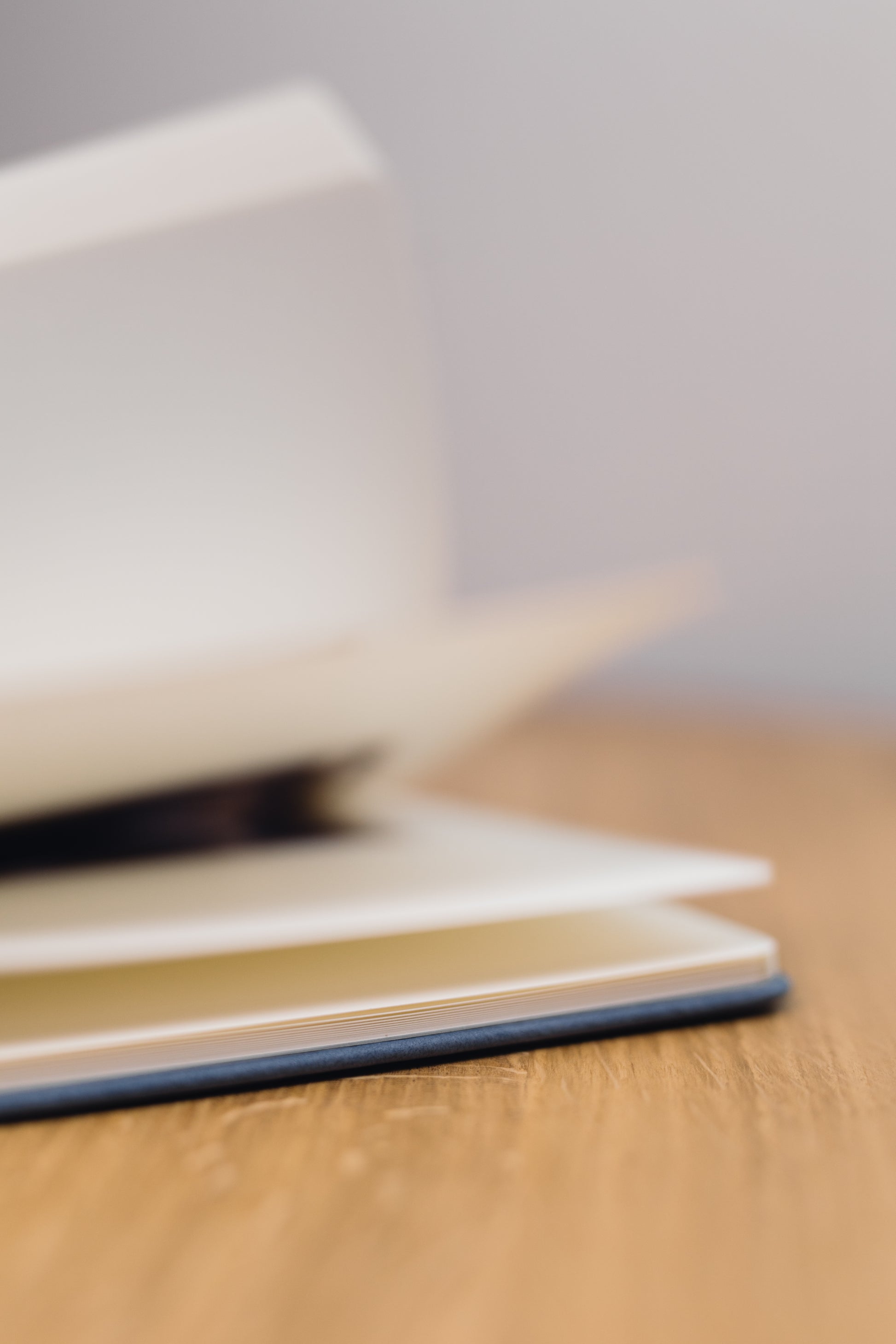 Pearl Earring | Cartartem