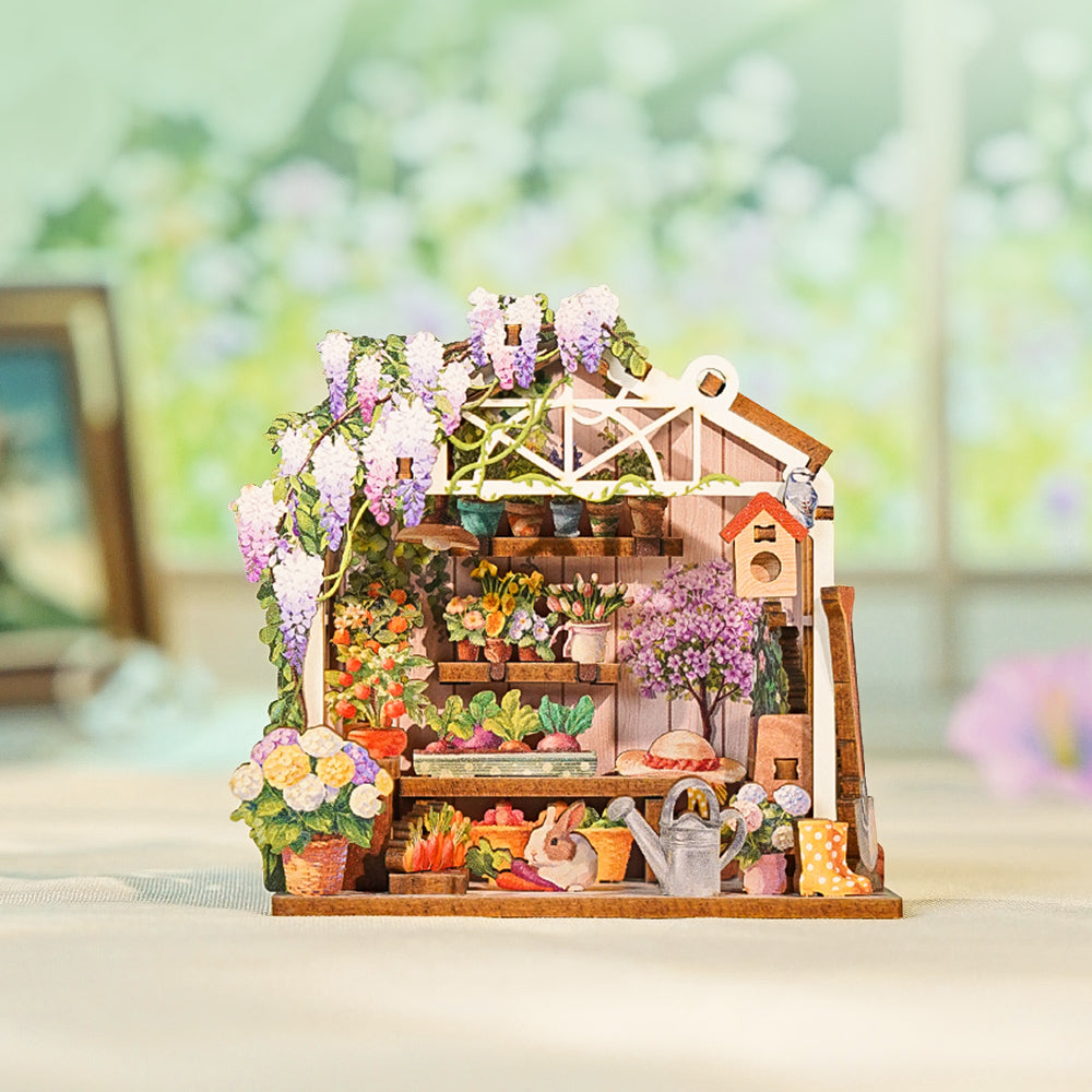 NEW! | Greenhouse | Mini Book Nook